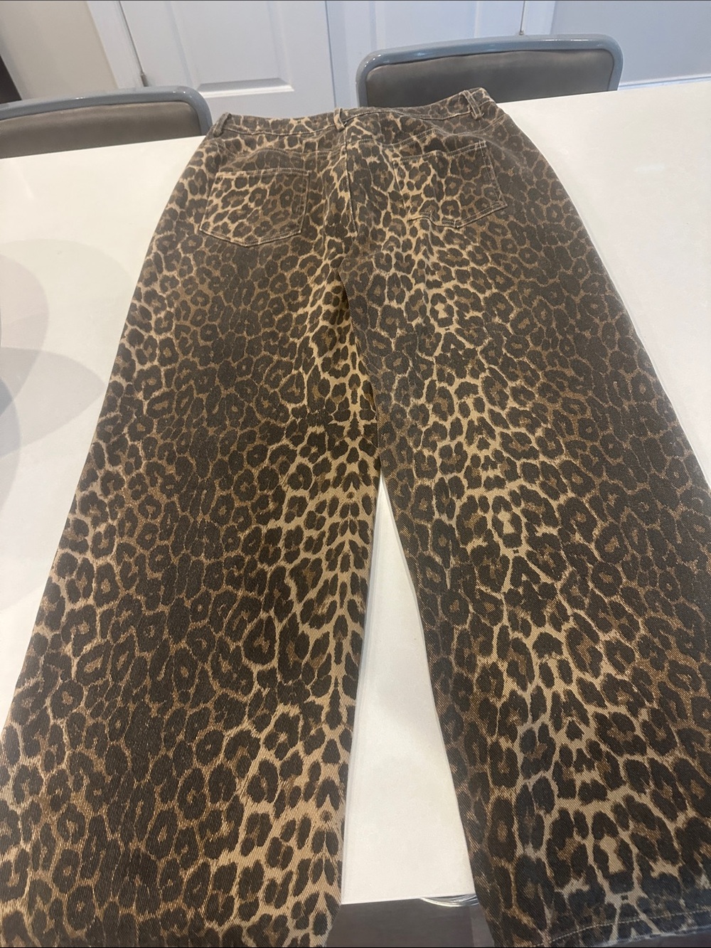 Vici Leopard Print Ankle Crop Pants - Brown & Black - Picture 4 of 4